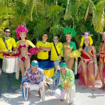 Batucada brasileña en Cancún